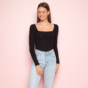 BRANDY MELVILLE square cut top